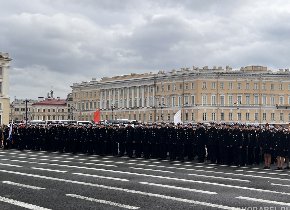 Посвящение в курсанты ГУМРФ им. Макарова на Дворцовой площади